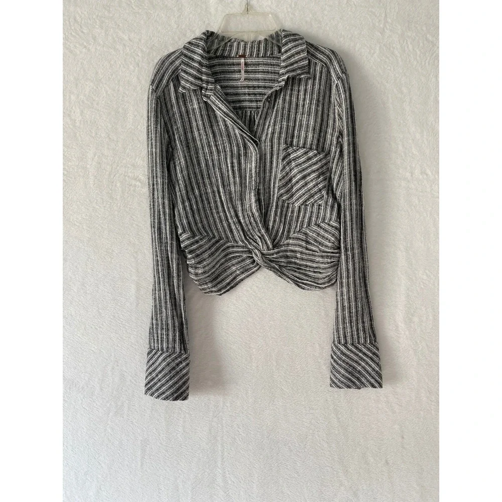 Free People Lust For Life Woman's Med Striped Twist Front Cropped Blouse Top